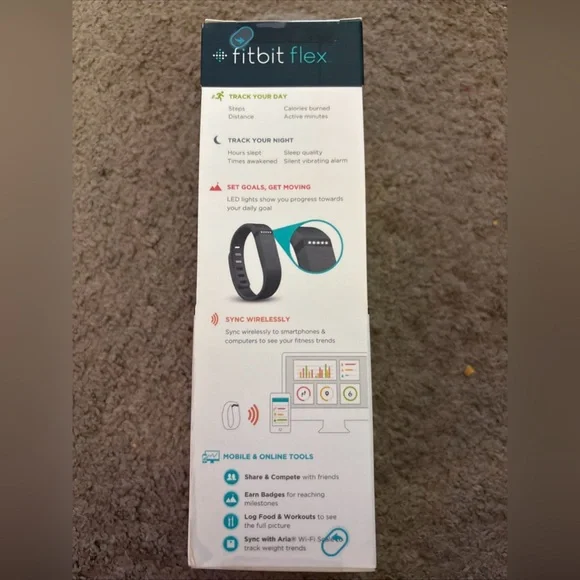 2014 Fitbit Flex *NEVER OPENED*